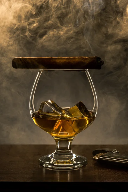degustacja whisky + cygaro klub nocny